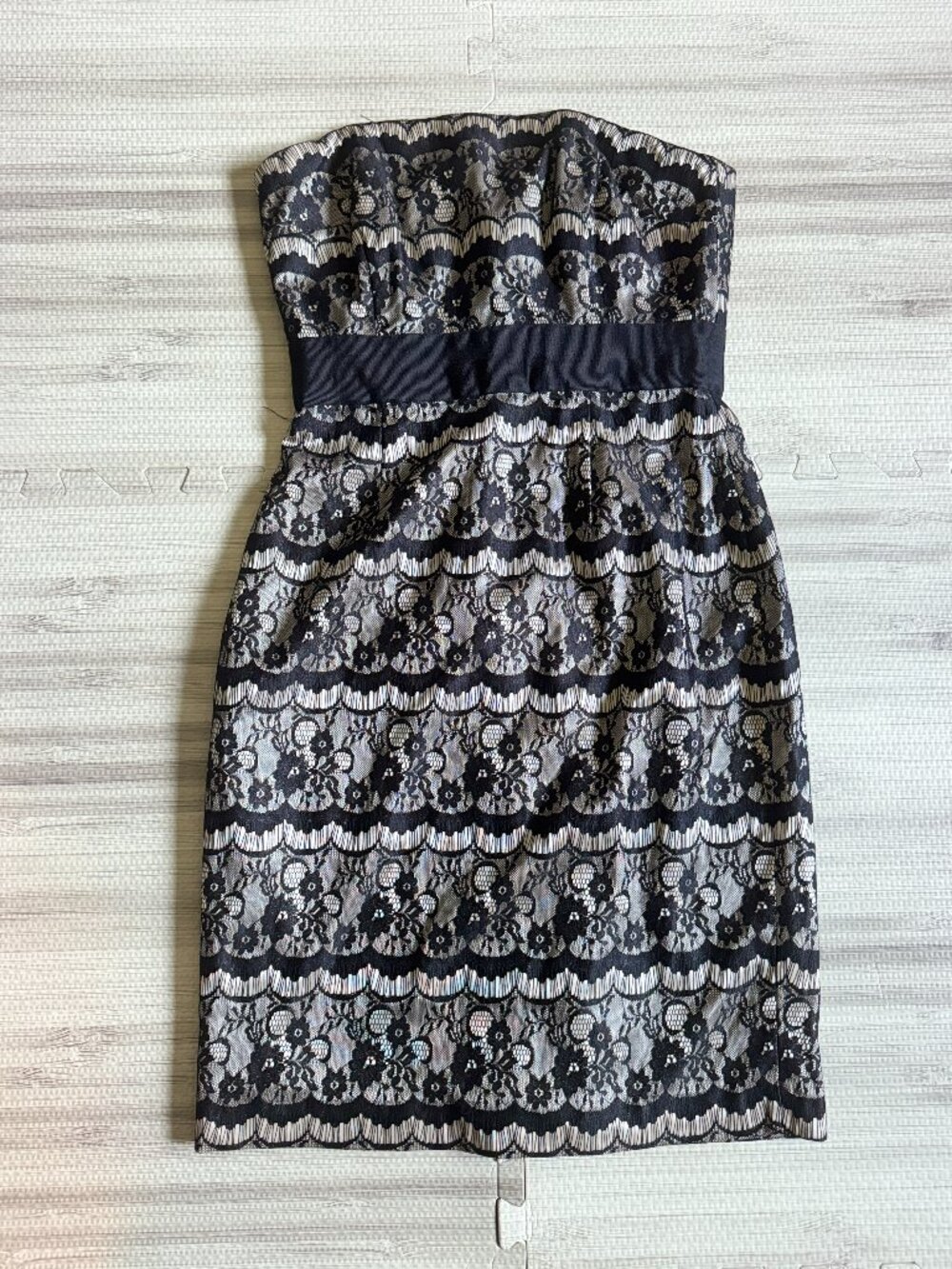White House Black Market WHBM Women's Strapless Lace Cocktail Dress